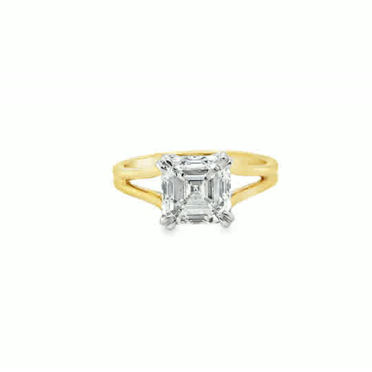 Lab Engagement Ring