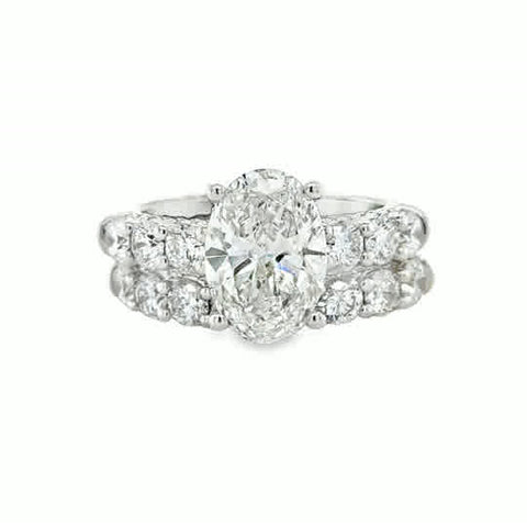 Lab Engagement Ring