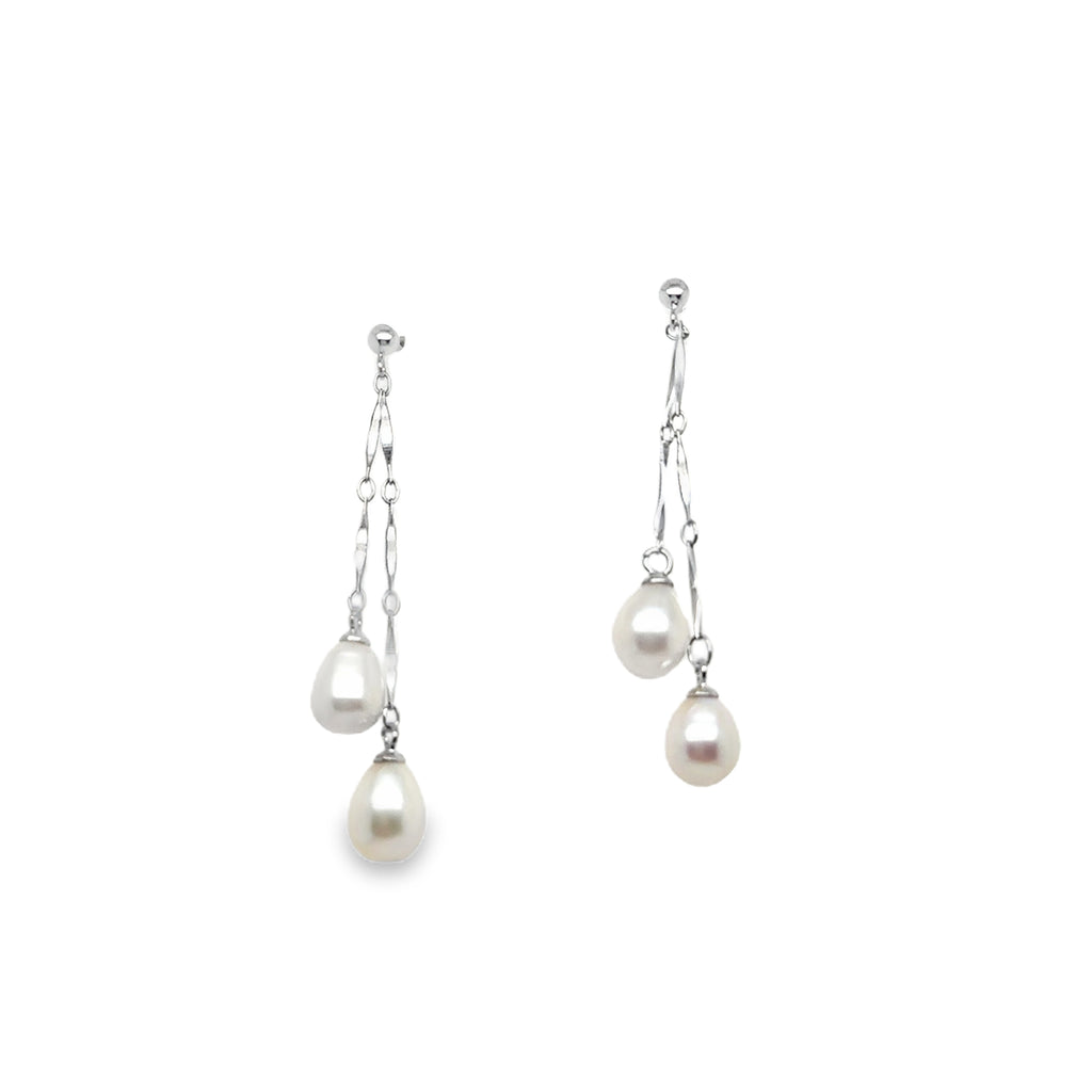 Pearl Earring
