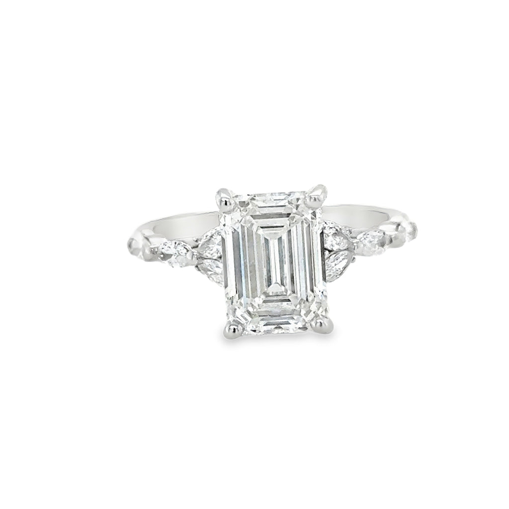 Lab Engagement Ring